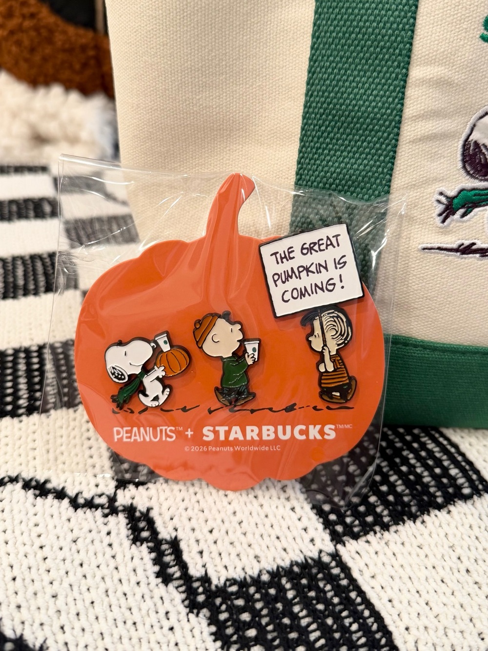 New! Fall 2026 Starbucks x Peanuts Snoopy pin set